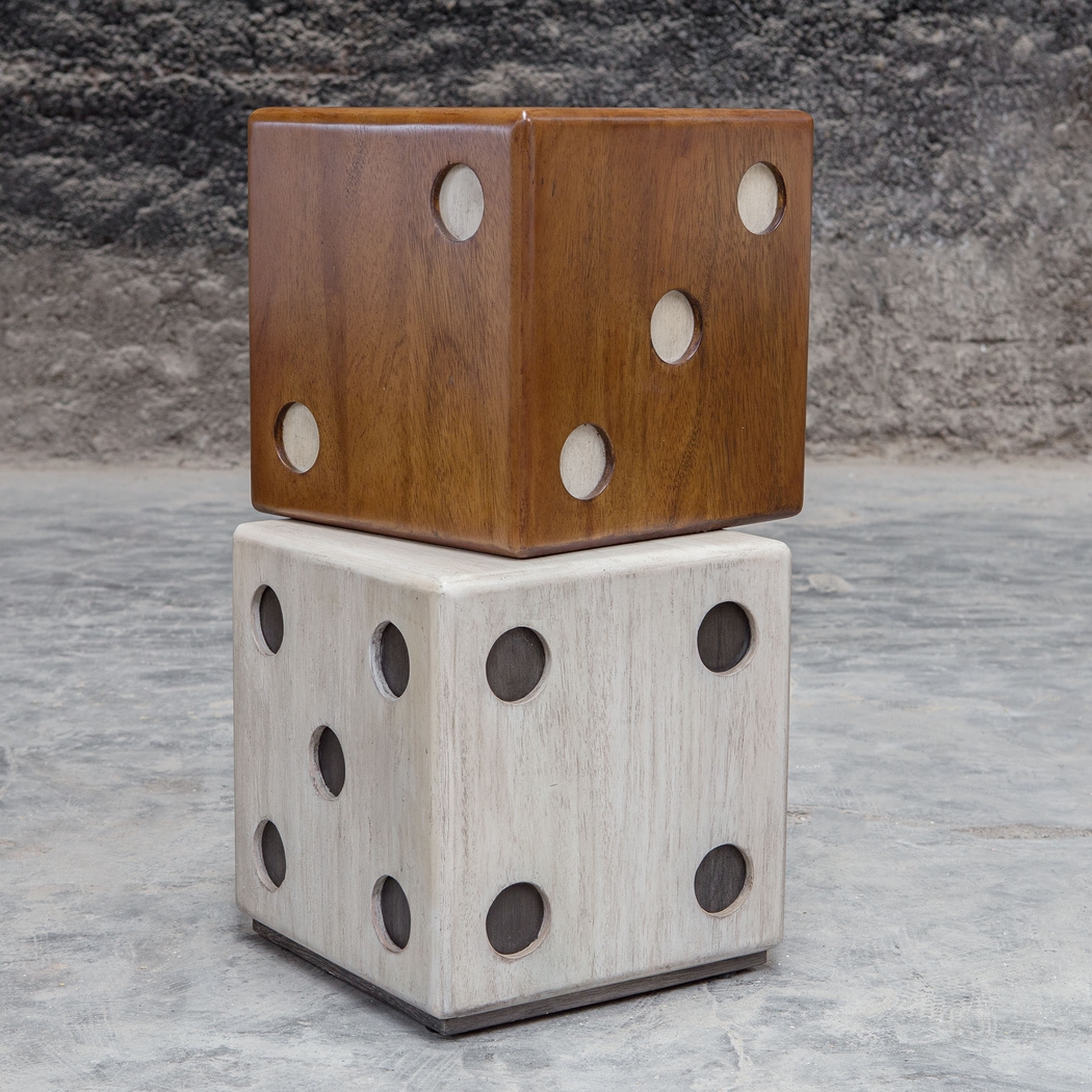 Hanarry Brown Accent Table - Thumbnail - Image 3