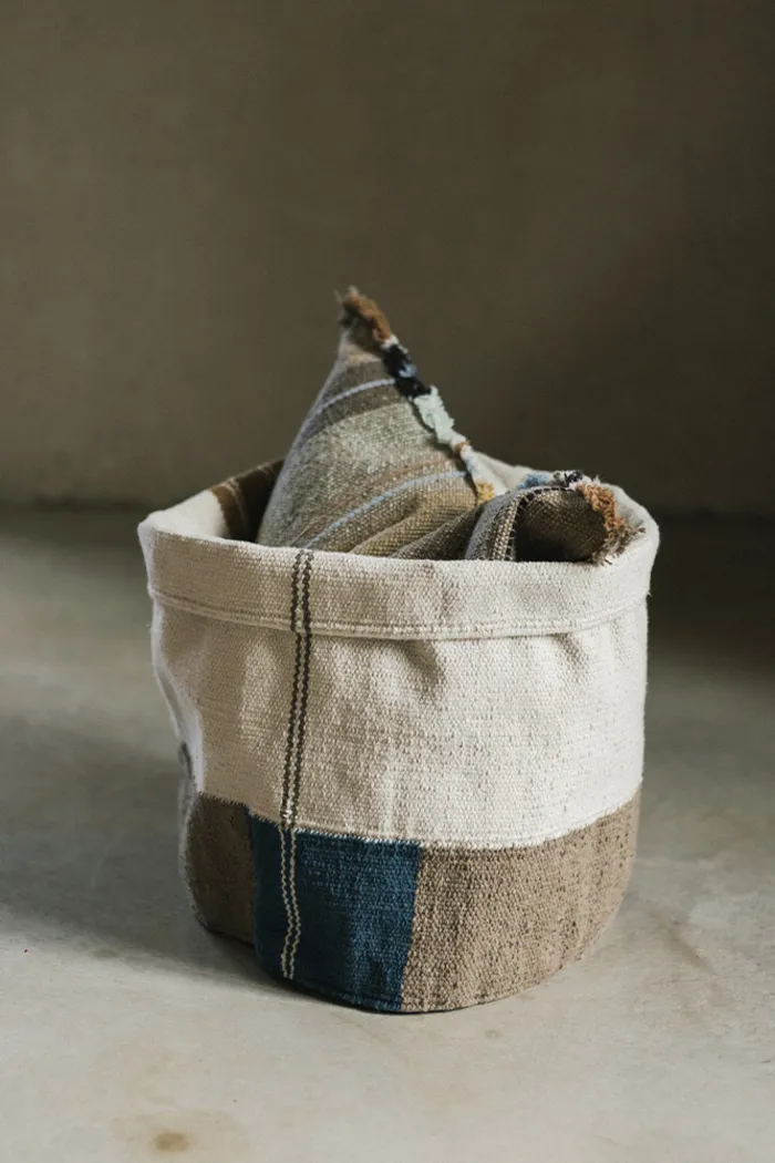 Handloom Natural/Multi Basket - Thumbnail - Image 2