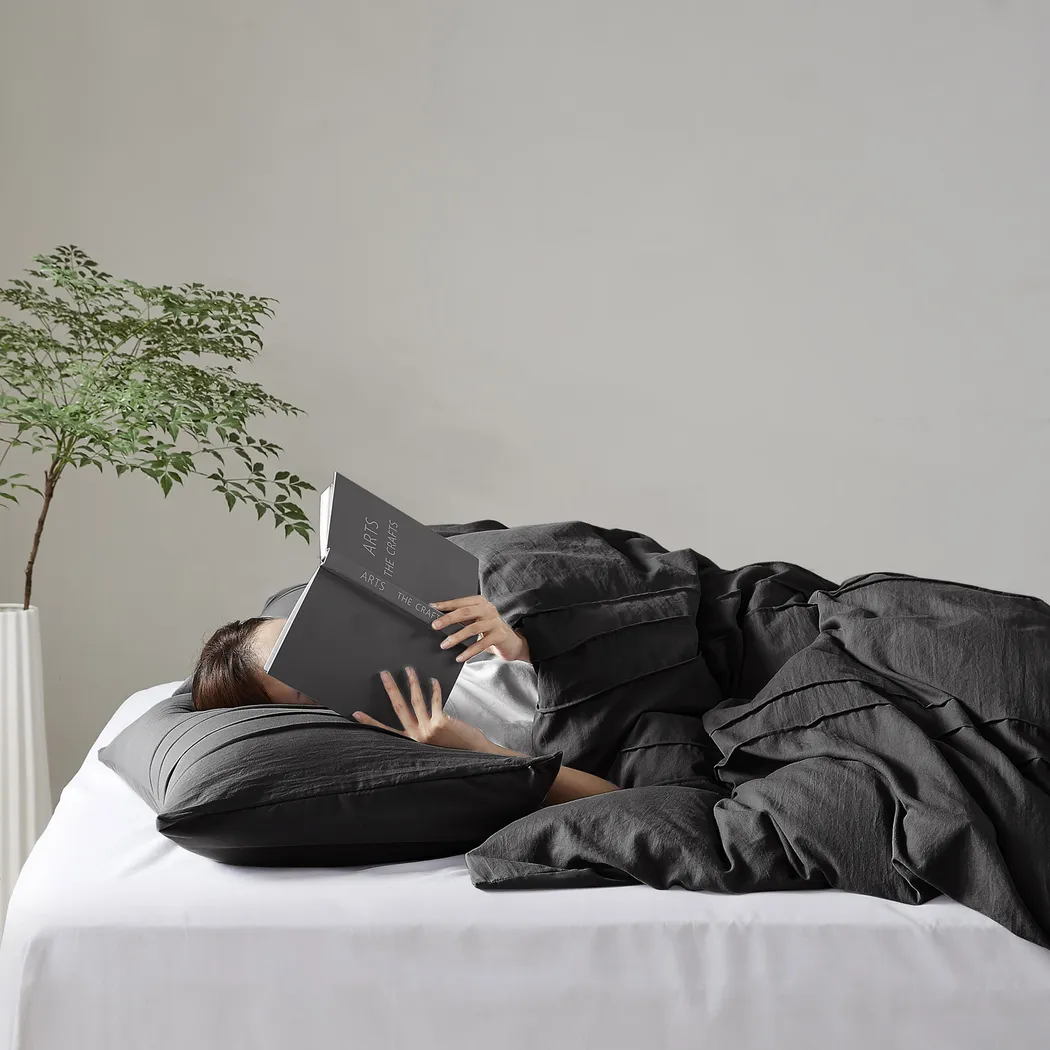 Hanleyea Black Queen 3 Pc Comforter Set - Thumbnail - Image 11