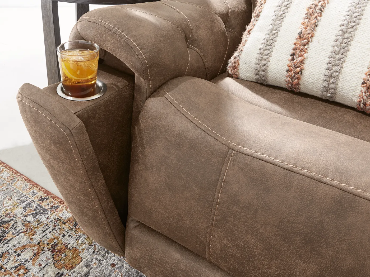 Hardwick Brown Dual Power 6 Pc Sectional - Image 5