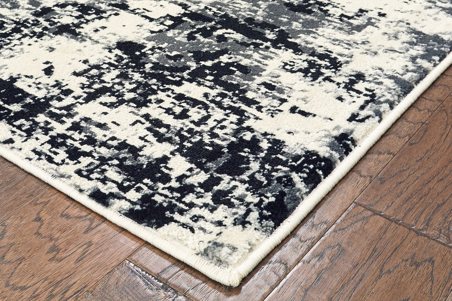 Harlowens Black 7'9 x 9'5 Rug - Thumbnail - Image 9