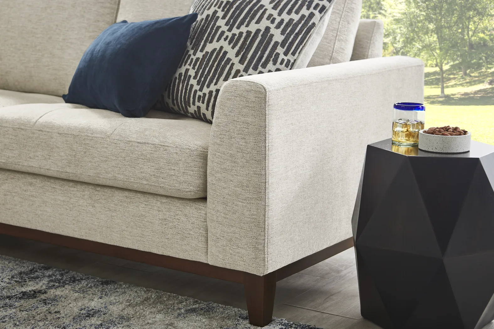 Harmon Beige 2 Pc Sectional - Thumbnail - Image 4