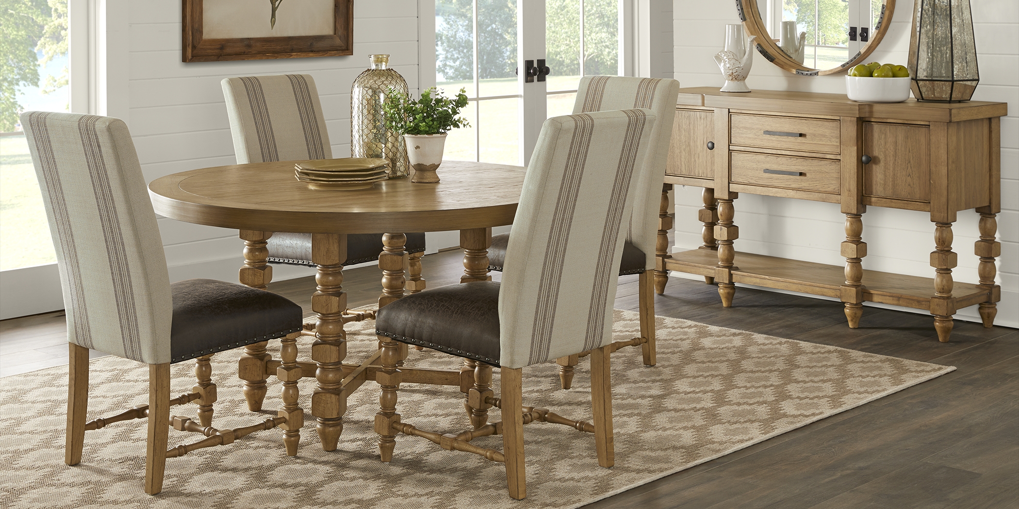Hartsdale Hickory 5 Pc Round Dining Room - Thumbnail - Image 1