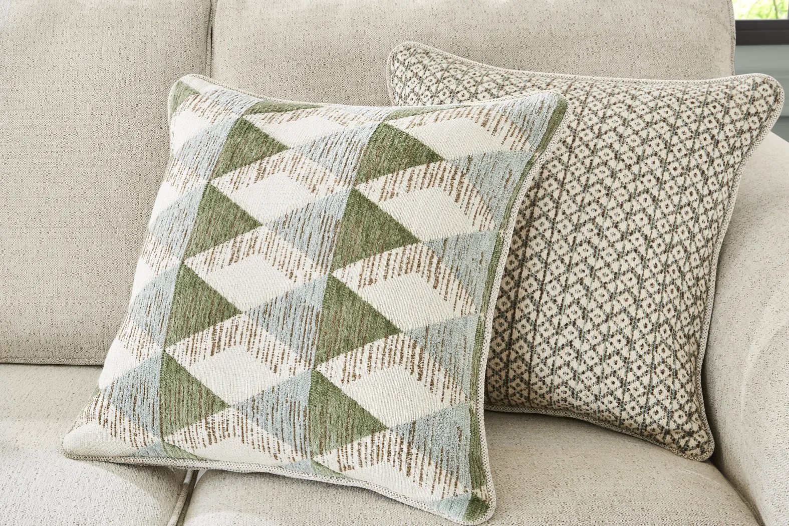 Hathaway Beige 2 Pc Living Room - Thumbnail - Image 5