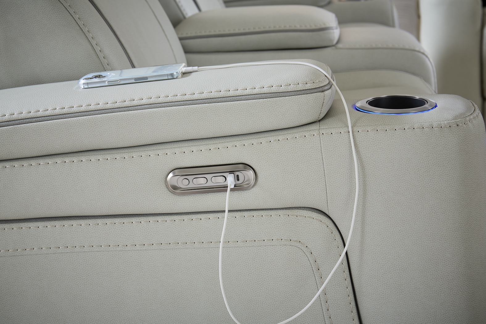 Haven Point Platinum 2 Pc Dual Power Reclining Living Room - Thumbnail - Image 12