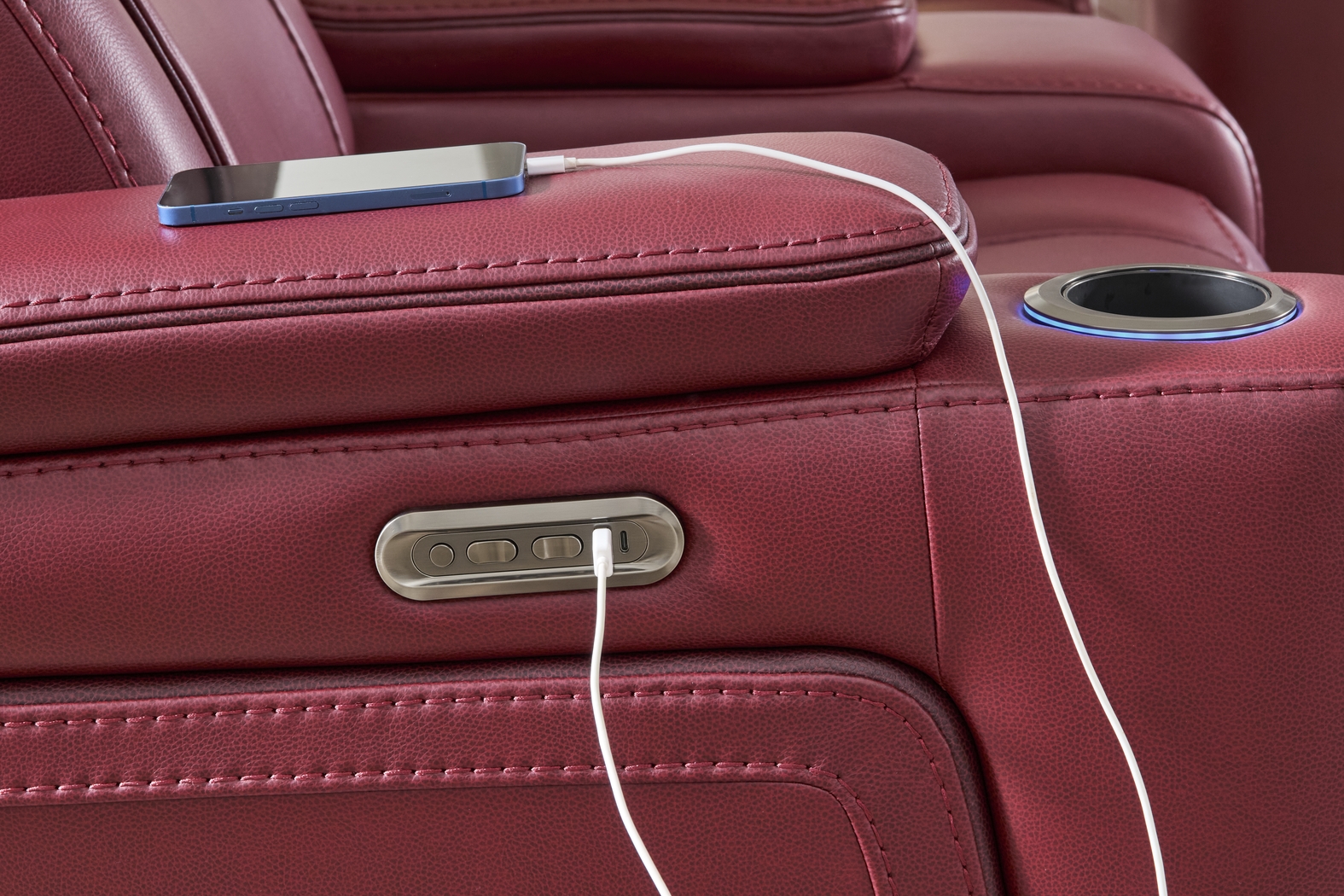 Haven Point Red Dual Power Reclining Console Loveseat - Thumbnail - Image 4