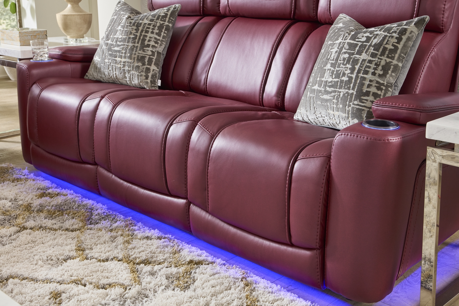 Haven Point Red 2 Pc Reclining Living Room with Dual Power Reclining Sofa - Thumbnail - Image 4