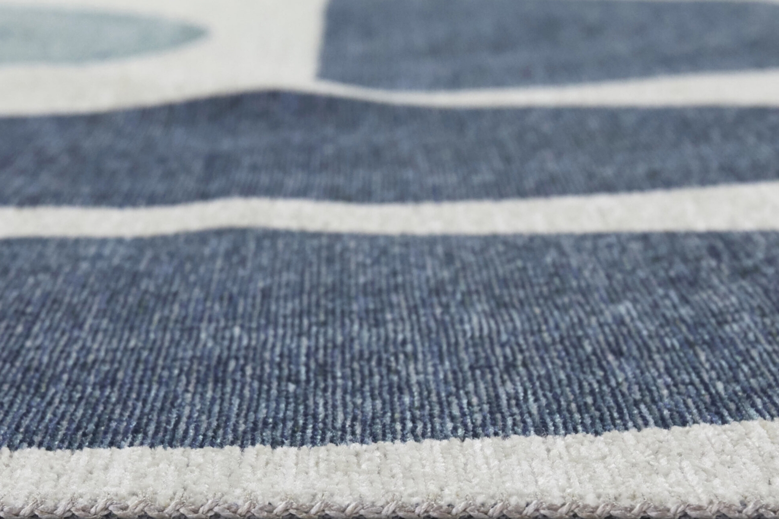 Havlund Blue 7'10 x 10' Indoor/Outdoor Rug - Thumbnail - Image 2