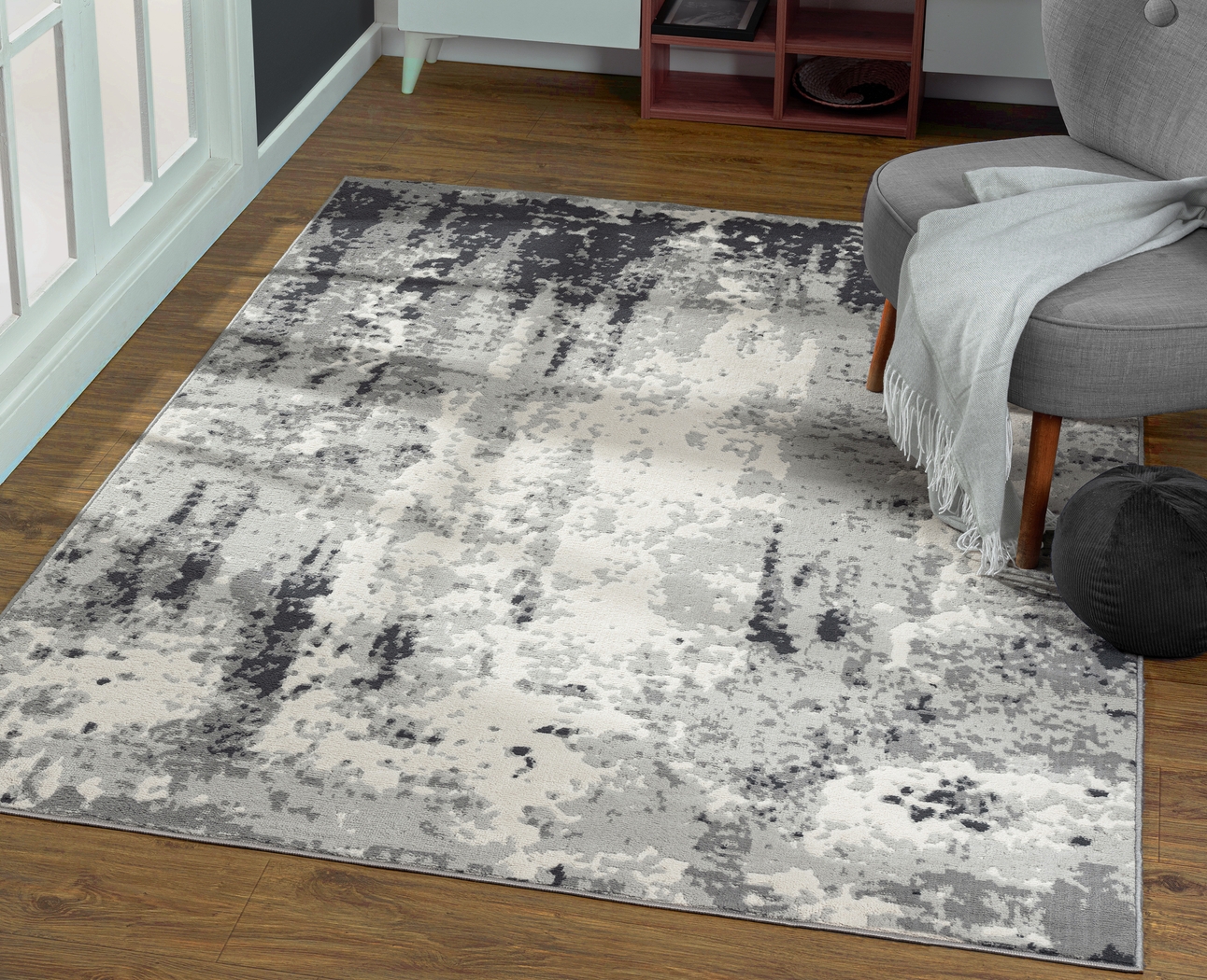 Hayesmont Gray 7'9 x 9'9 Rug - Thumbnail - Image 2