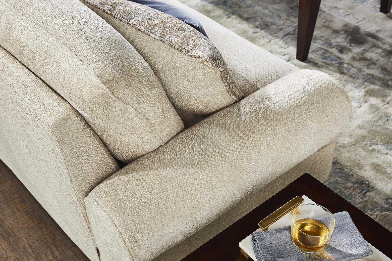 Hayward Beige 7 Pc Living Room with Sleeper Sofa - Thumbnail - Image 6