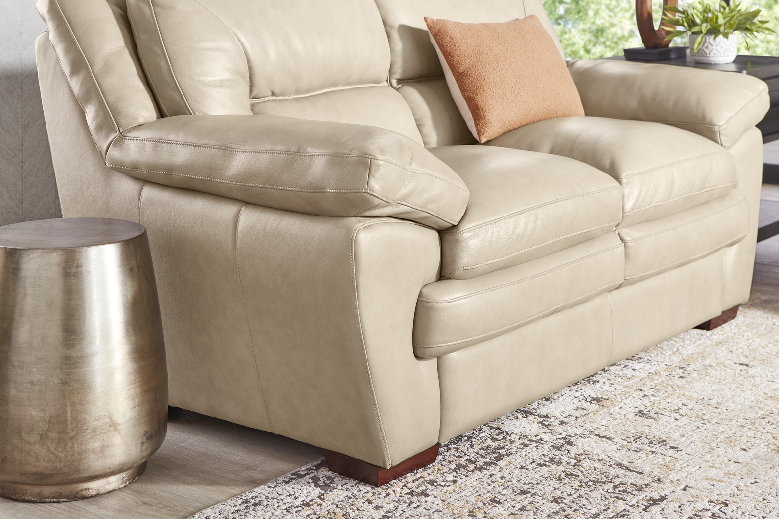 Hayworth Beige Leather Loveseat - Thumbnail - Image 2