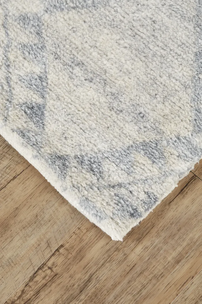 Hazy Gray 8'6 x 11'6 Rug - Thumbnail - Image 4