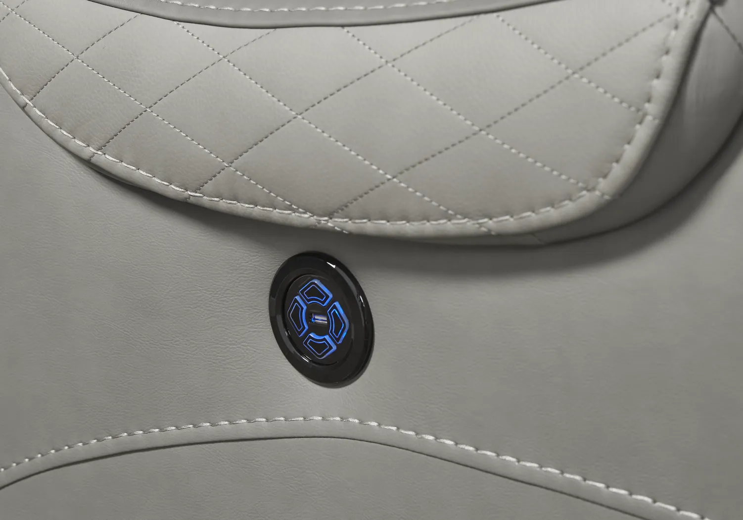 Eric Church Highway To Home Headliner Gray Leather 3 Pc Living Room with Reclining Sofa - Thumbnail - Image 10