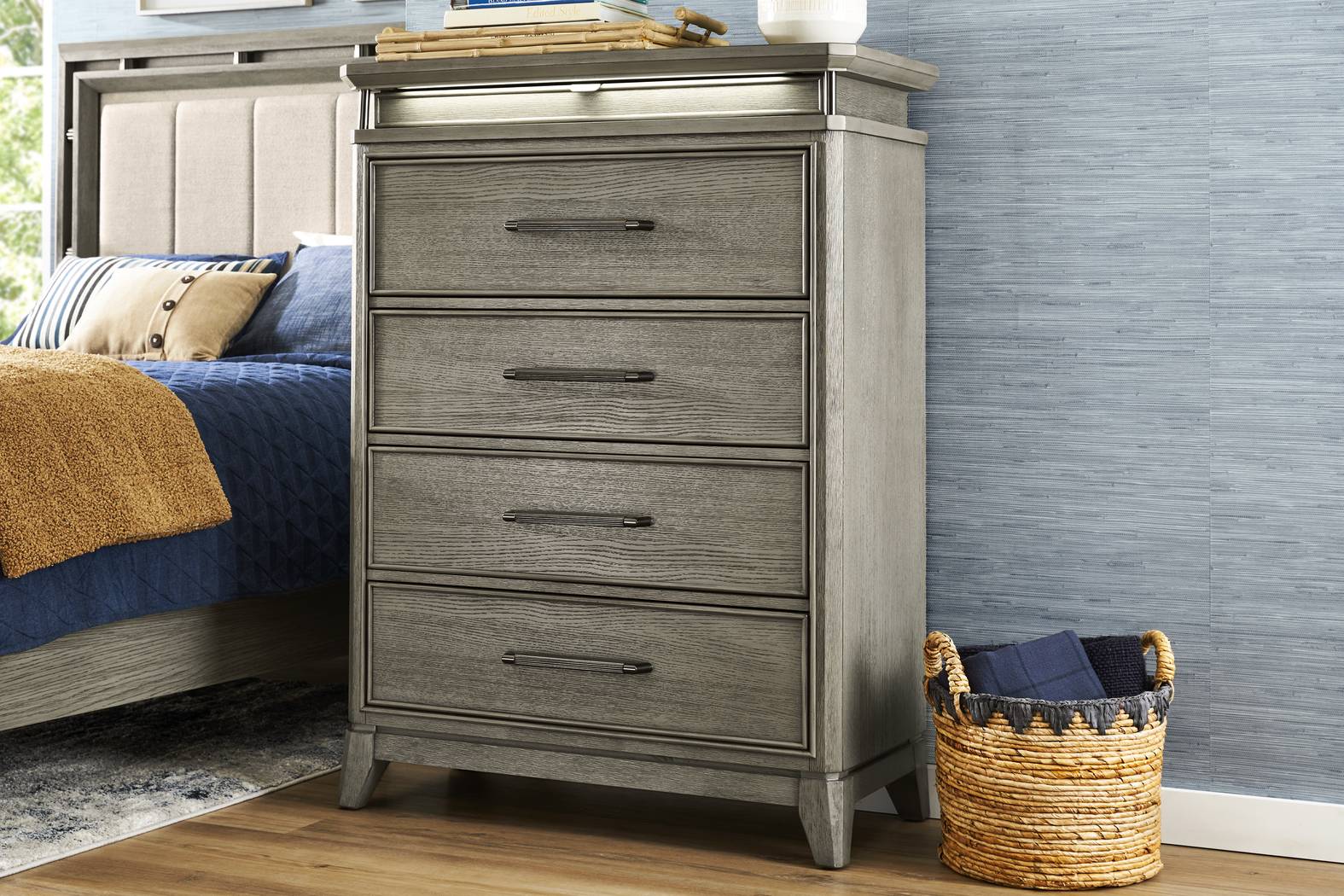 Heiress Gray Chest - Thumbnail - Image 4