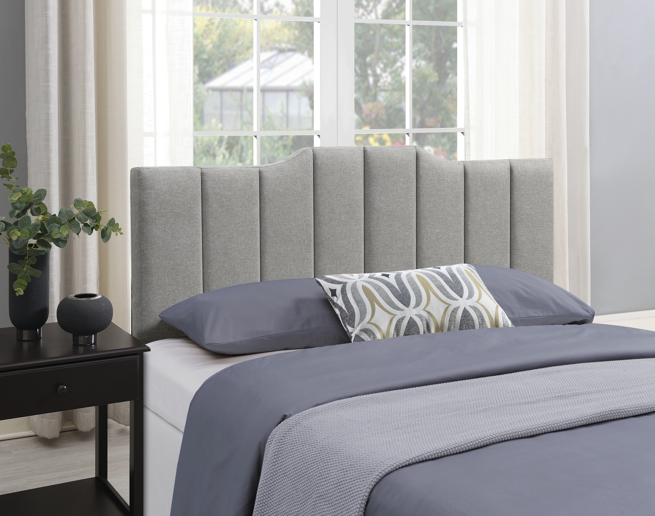 Hekau Light Gray Queen Headboard - Thumbnail - Image 7