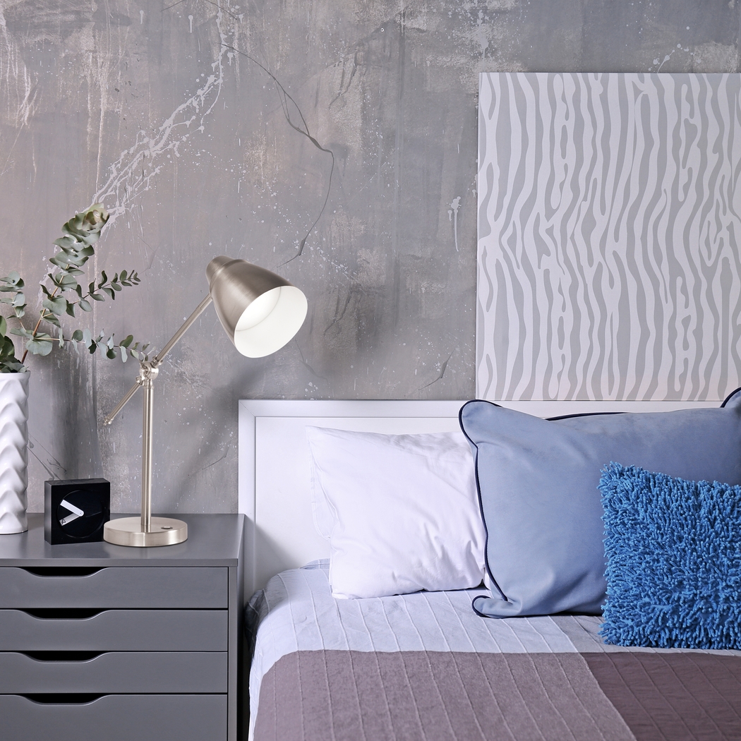 Helena Bay Nickel Lamp - Thumbnail - Image 5