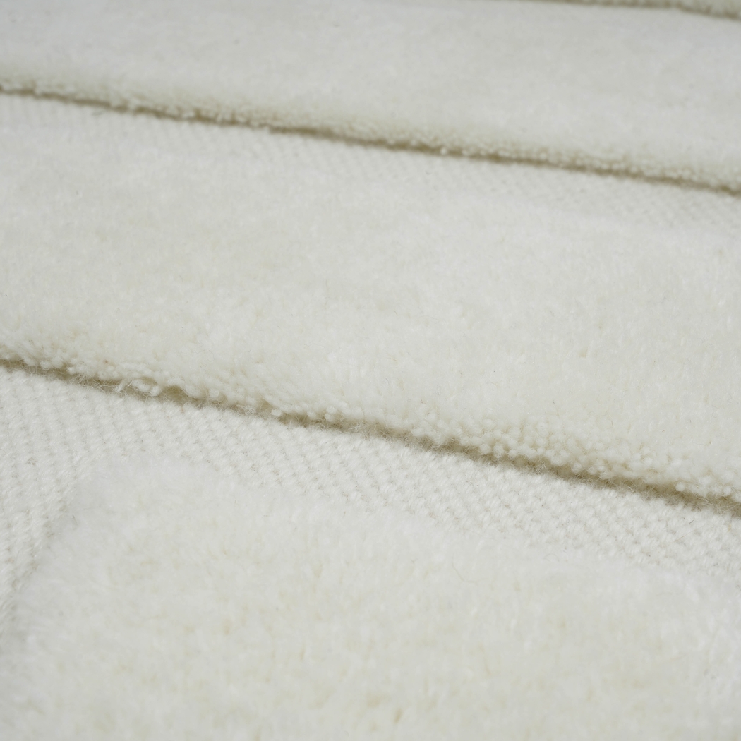 Hemdale White 8' x 10' Rug - Thumbnail - Image 3