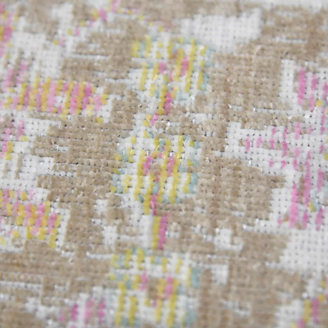 Hilko Pink 5'3 x 7'3 Rug - Thumbnail - Image 5