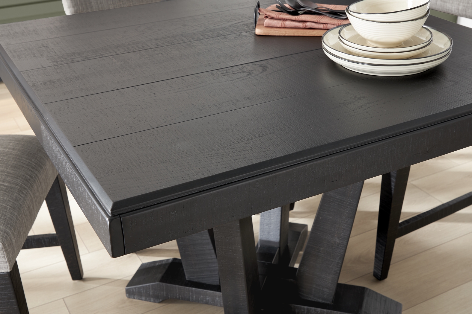 Hill Creek Black 5 Pc Square Dining Room - Thumbnail - Image 4