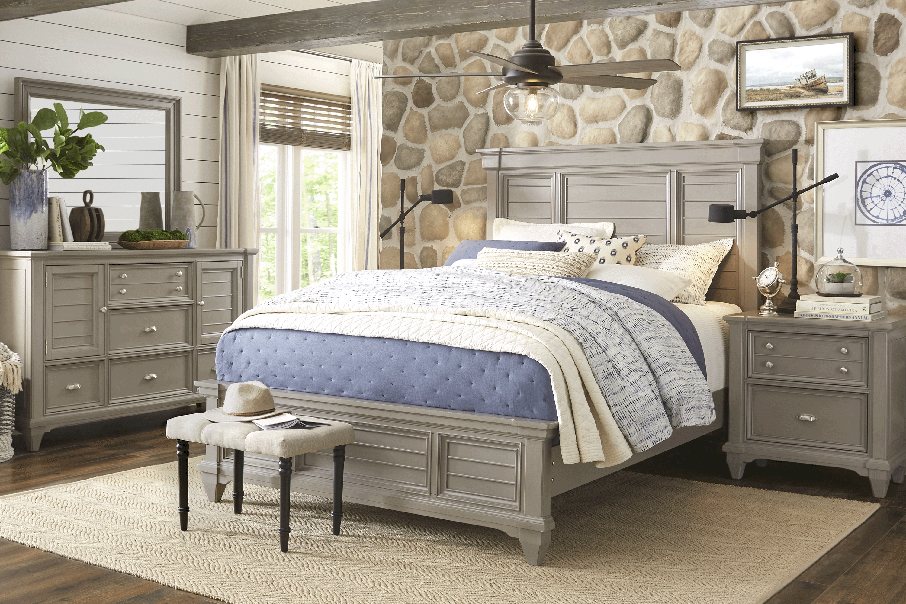 Hilton Head Gray 3 Pc King Panel Bed - Thumbnail - Image 2