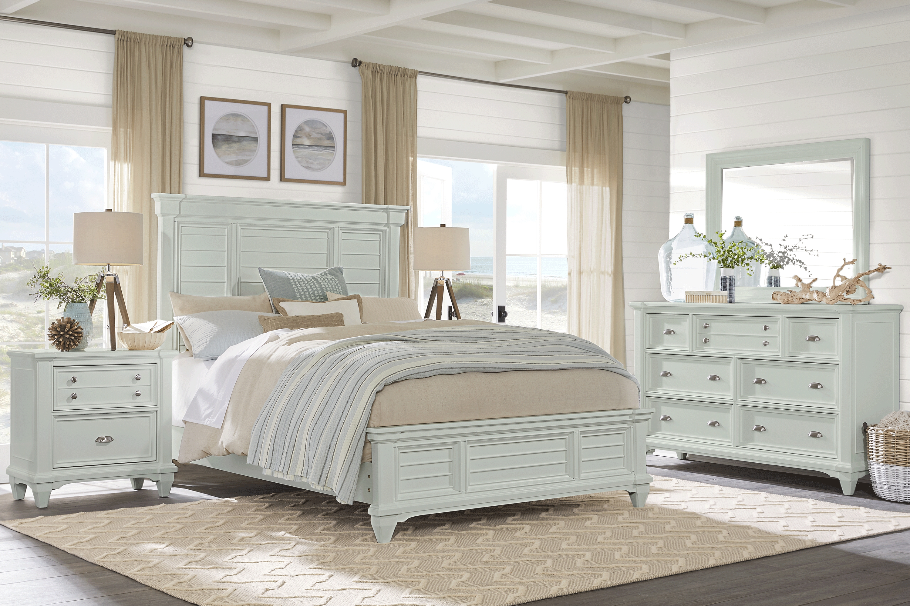 Hilton Head Mint 5 Pc Queen Panel Bedroom - Thumbnail - Image 1