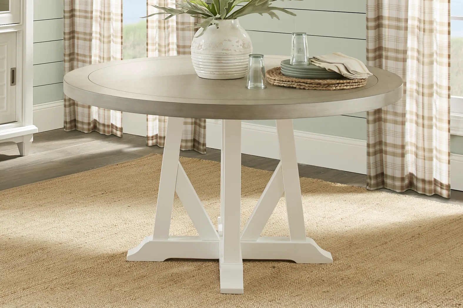 Hilton Head Round Dining Table with White Base - Image 3