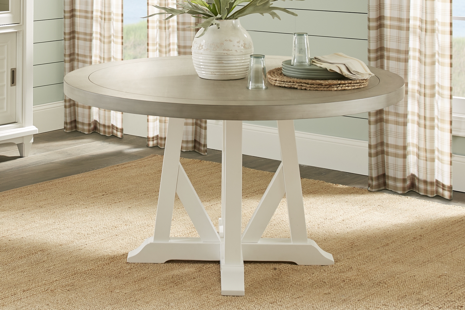 Hilton Head White 5 Pc Round Dining Room with Mint Chairs - Thumbnail - Image 3