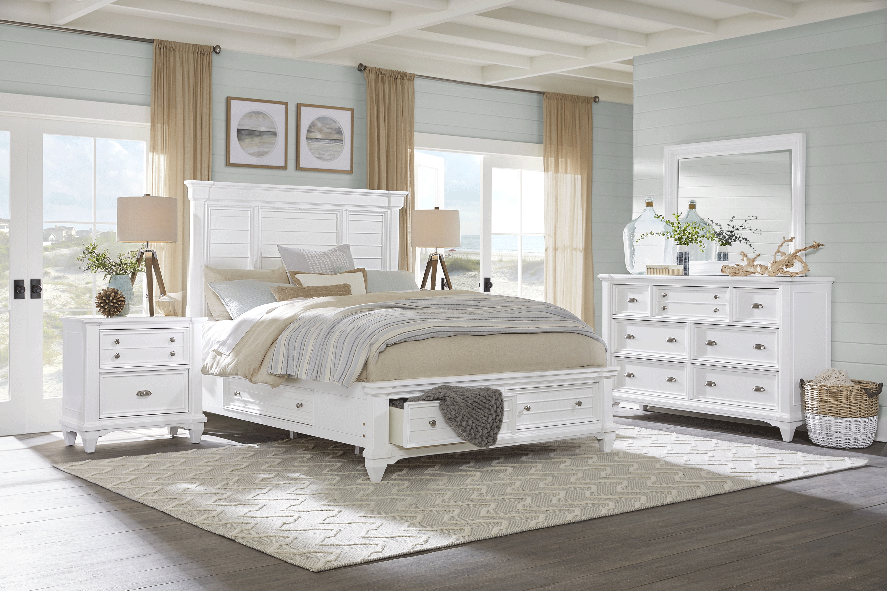 Hilton Head White 5 Pc Queen Storage Bedroom - Thumbnail - Image 1