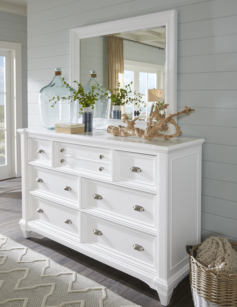 Hilton Head White 5 Pc King Panel Bedroom - Thumbnail - Image 11