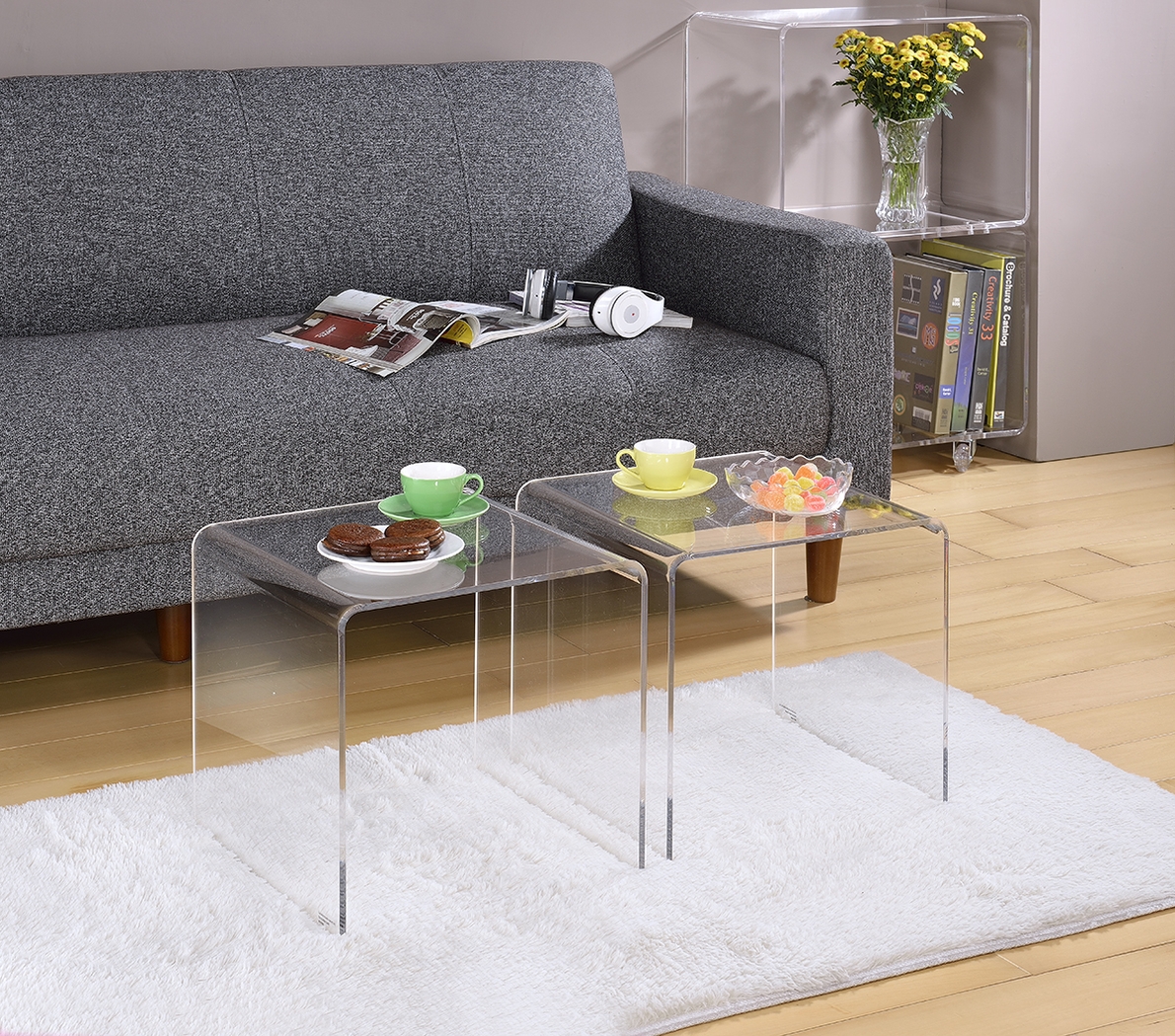 Holvan Clear Cocktail Table, Set of 2 - Thumbnail - Image 3