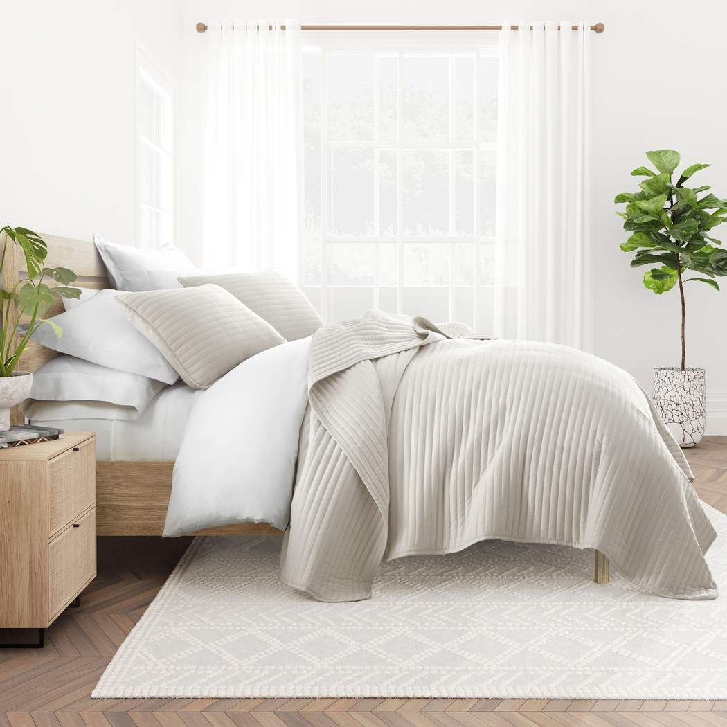 Honeybell Beige 3 Pc King Quilt Set - Thumbnail - Image 4