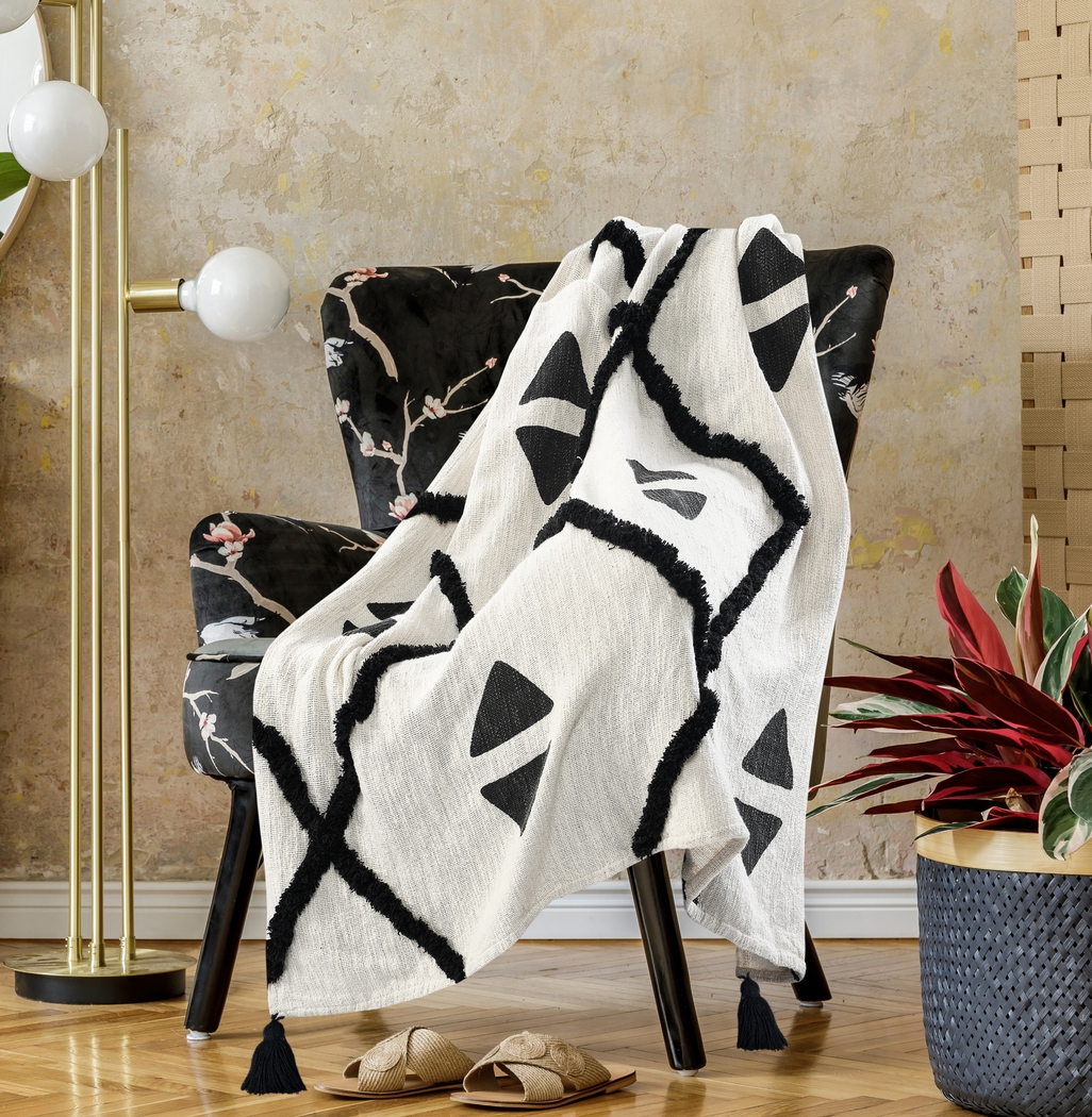 Hookstone III Black Throw Blanket - Thumbnail - Image 2