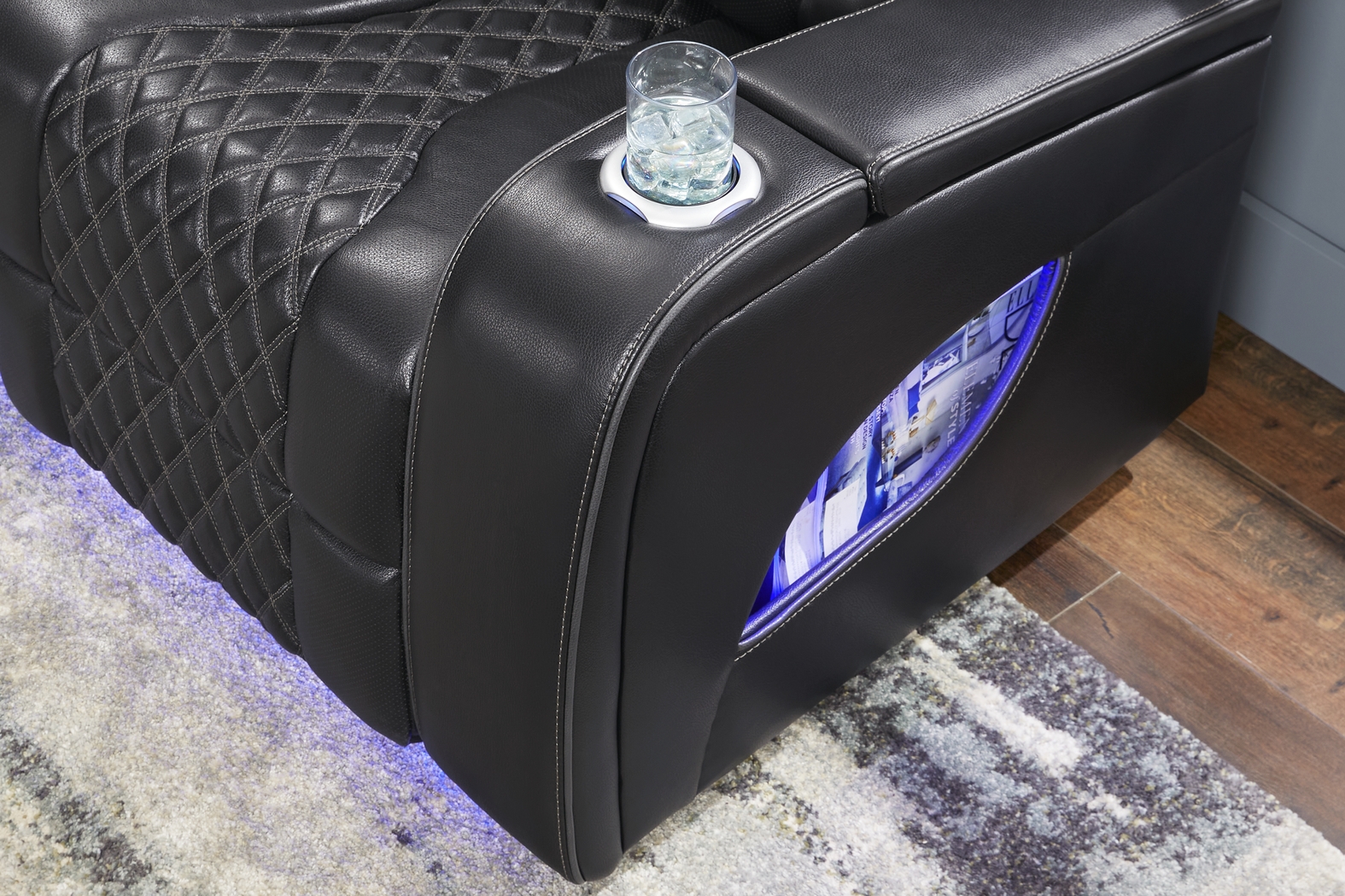 Horizon Ridge Black Leather 8 Pc Living Room with Triple Power Reclining Sofa - Thumbnail - Image 9