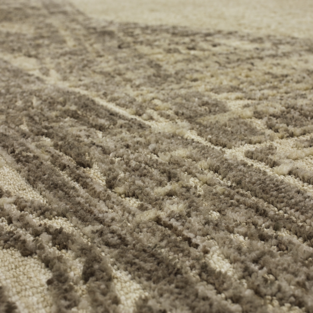 Hornbuckle Beige 5'3 x 7'10 Rug - Thumbnail - Image 6