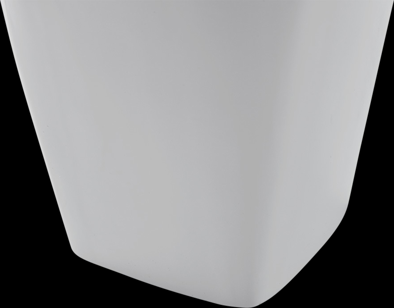 Howell Shade White Lamp - Thumbnail - Image 3