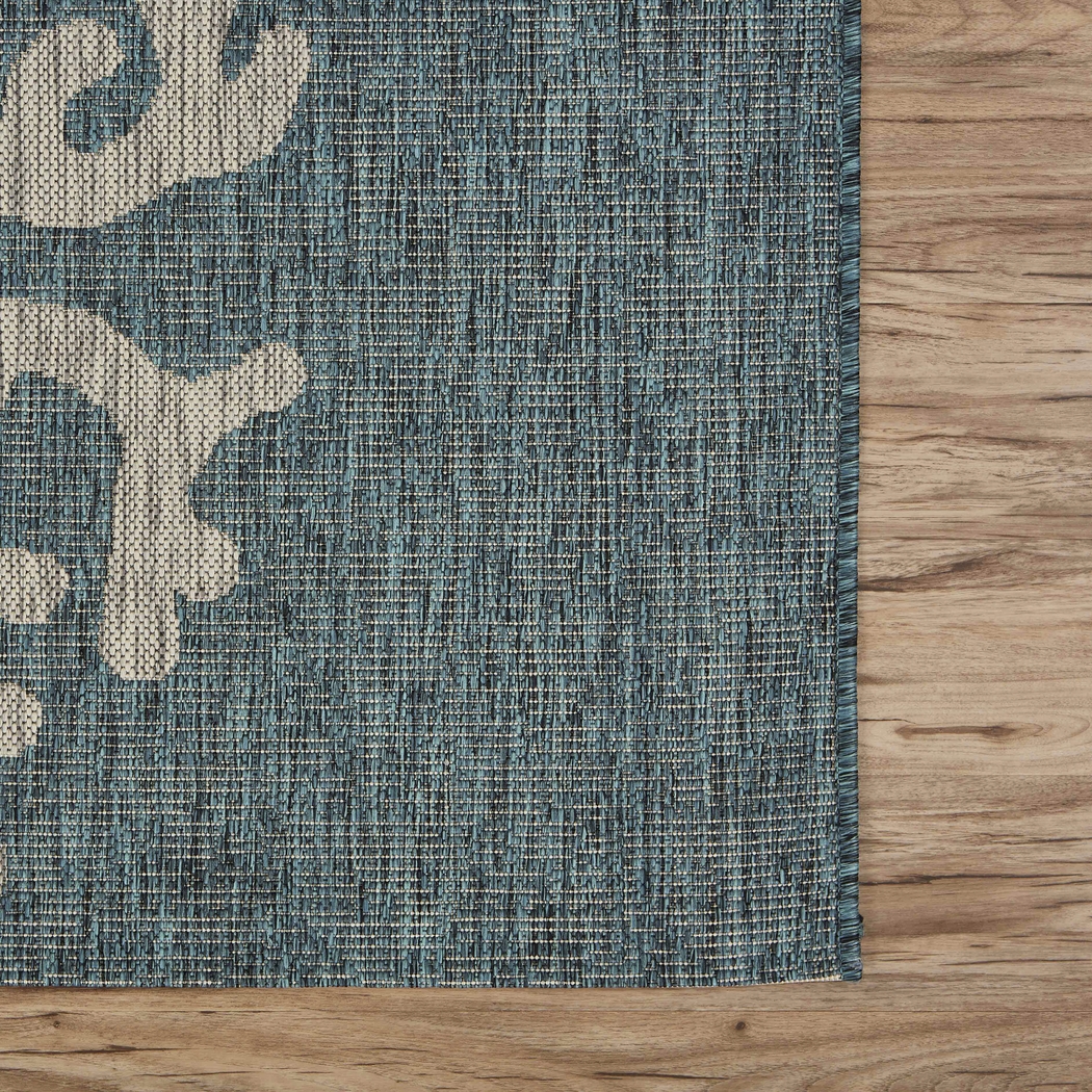 Humnia Blue/Gray 5' x 7' Indoor/Outdoor Rug - Thumbnail - Image 4