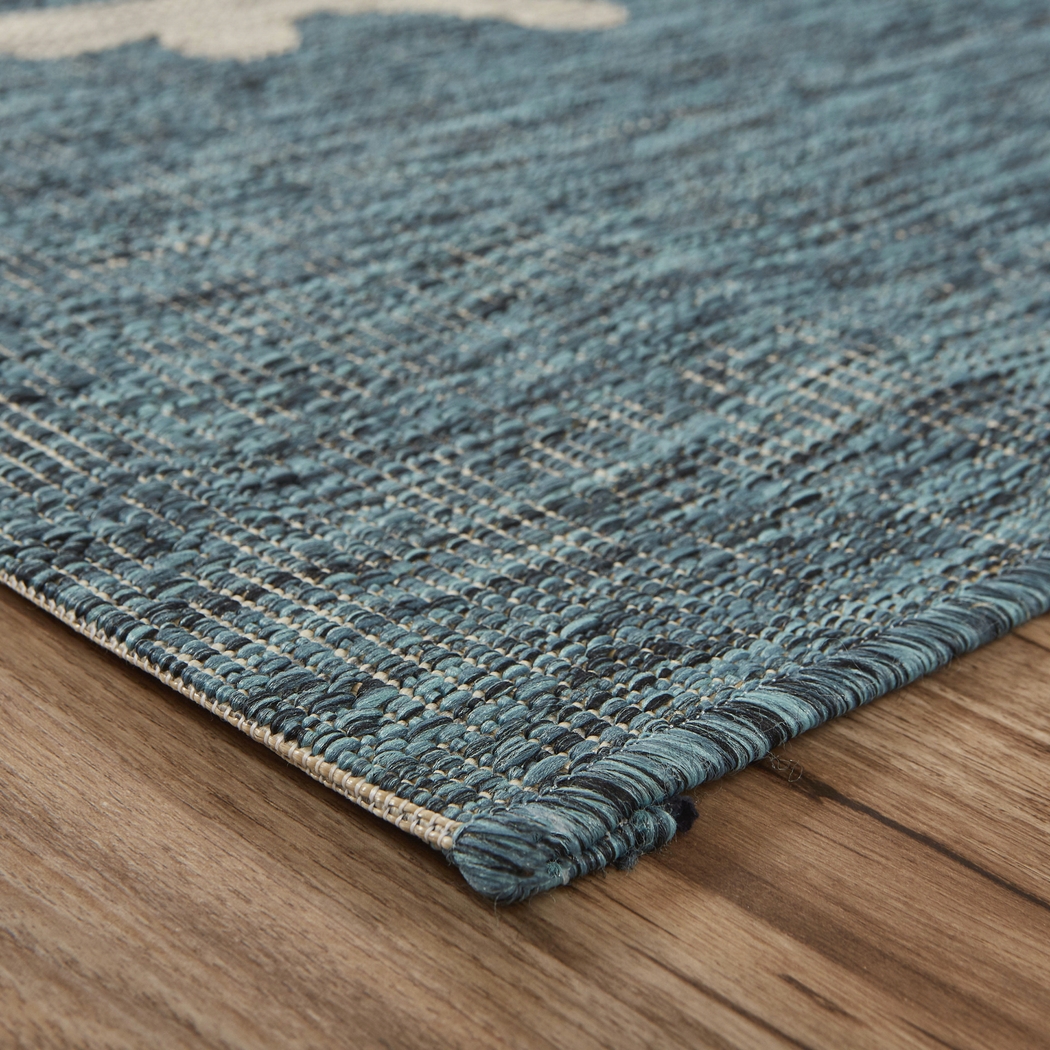 Humnia Blue/Gray 5' x 7' Indoor/Outdoor Rug - Thumbnail - Image 5
