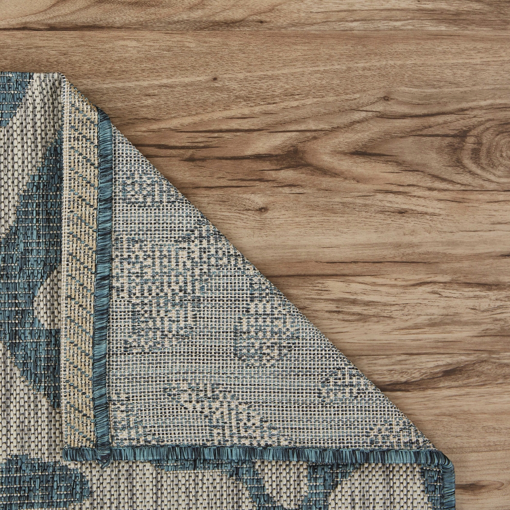 Humnia Blue/Gray 5' x 7' Indoor/Outdoor Rug - Thumbnail - Image 7