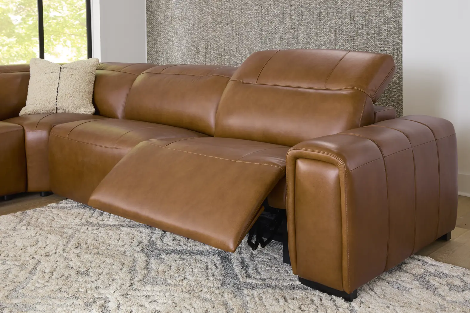 Huntington Saddle Leather 8 Pc Dual Power Reclining Sectional Living Room - Thumbnail - Image 5