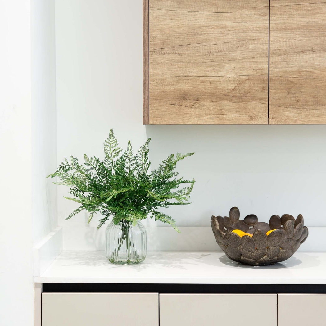 Hustead Green Silk Plant - Thumbnail - Image 6