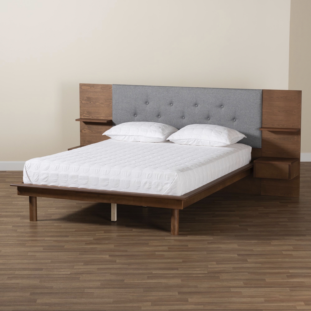 Ihrig Brown King Bed with Nightstands - Thumbnail - Image 3