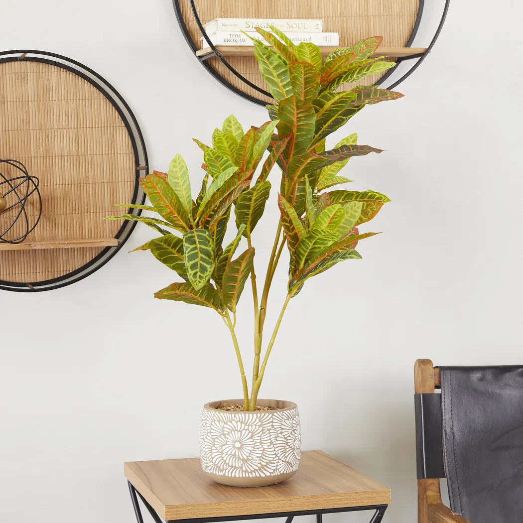 Illume Green Indoor Artificial Plant - Thumbnail - Image 2