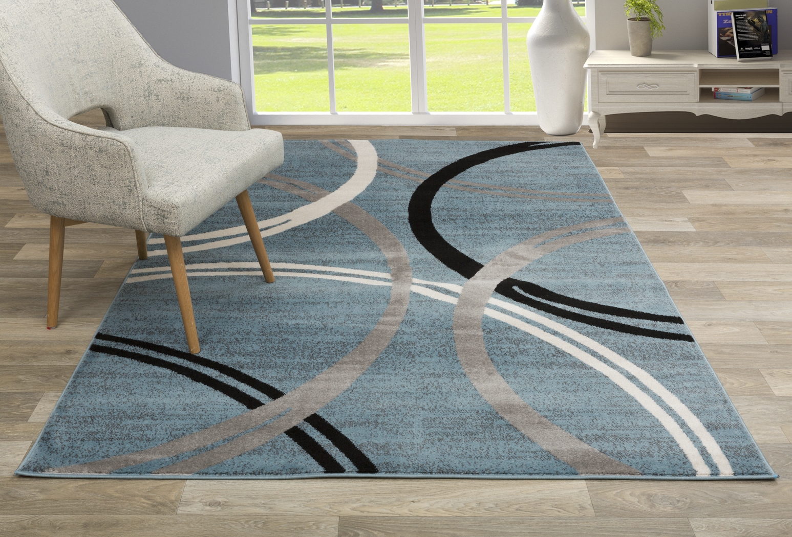 Ineran Blue 7'10 x 10'2 Rug - Thumbnail - Image 2
