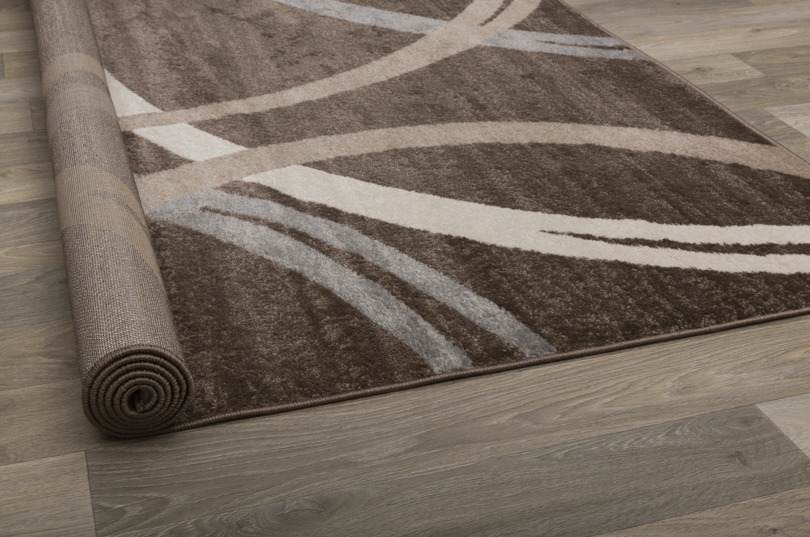 Ineran Brown 5'3 x 7'3 Rug - Thumbnail - Image 8