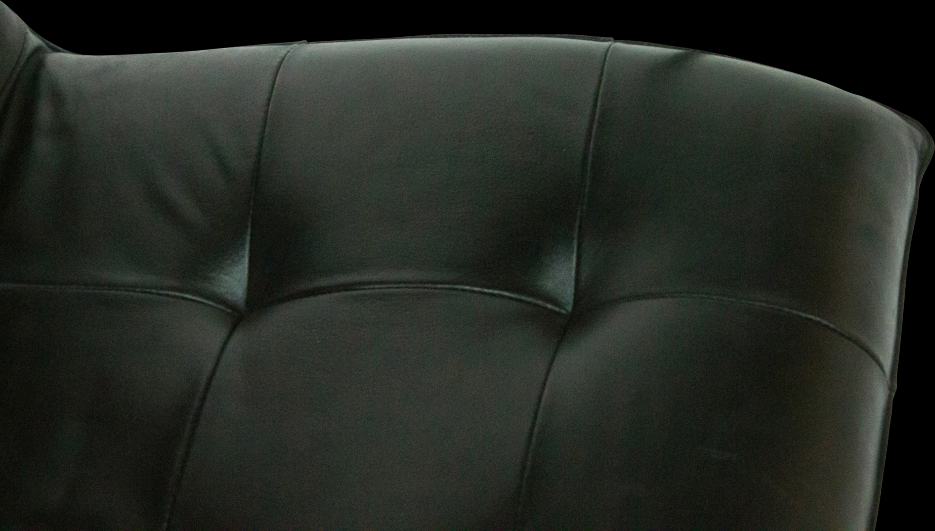 Innsbrook Black Arm Chair (Set of 2) - Thumbnail - Image 2