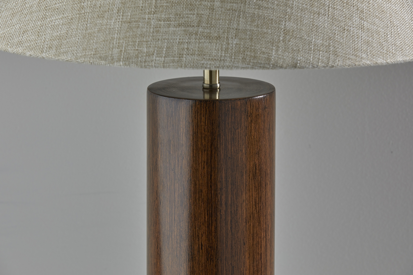 Innsbruck Strasse Walnut Lamp - Thumbnail - Image 5