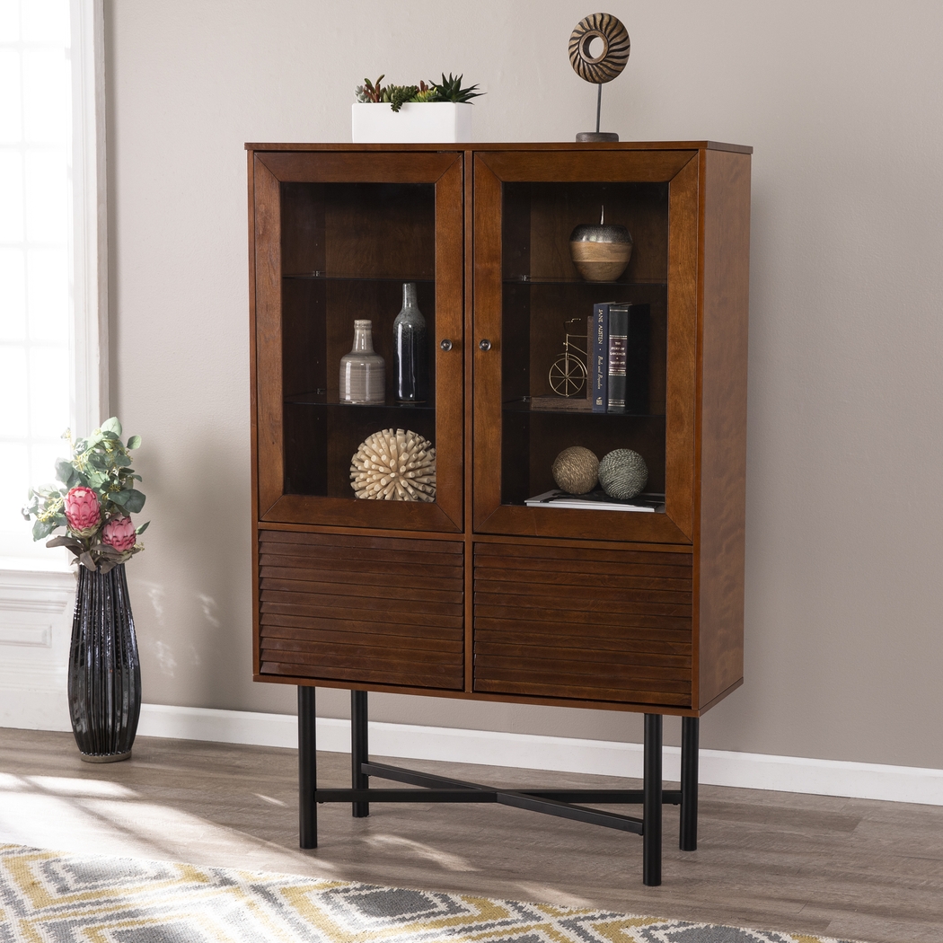 Ipswith Brown Curio Cabinet - Thumbnail - Image 4
