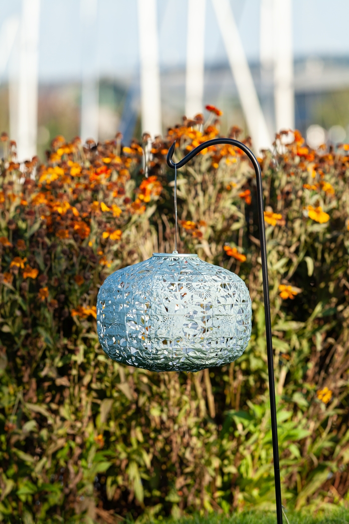 Irian Island Outdoor Sage Solar Lantern - Thumbnail - Image 7
