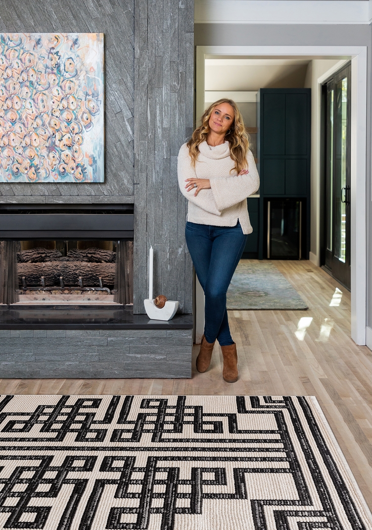 Irolam Black 7'10 x 10'1 Rug - Thumbnail - Image 3