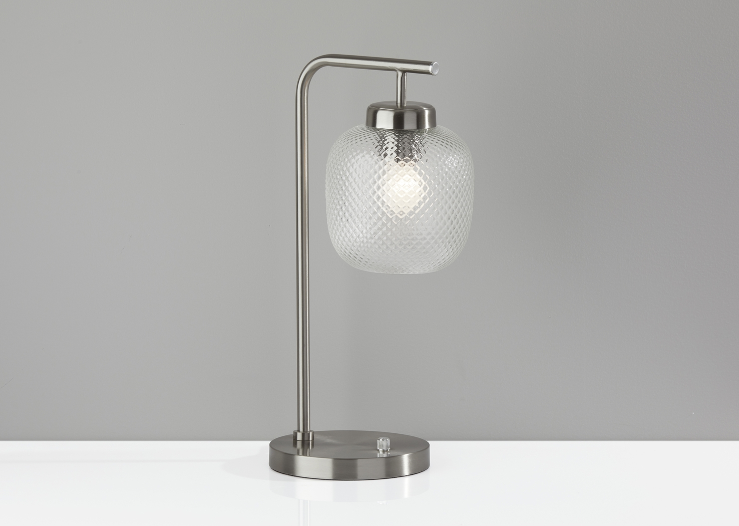 Iroquois Loop Clear Glass Lamp - Thumbnail - Image 4